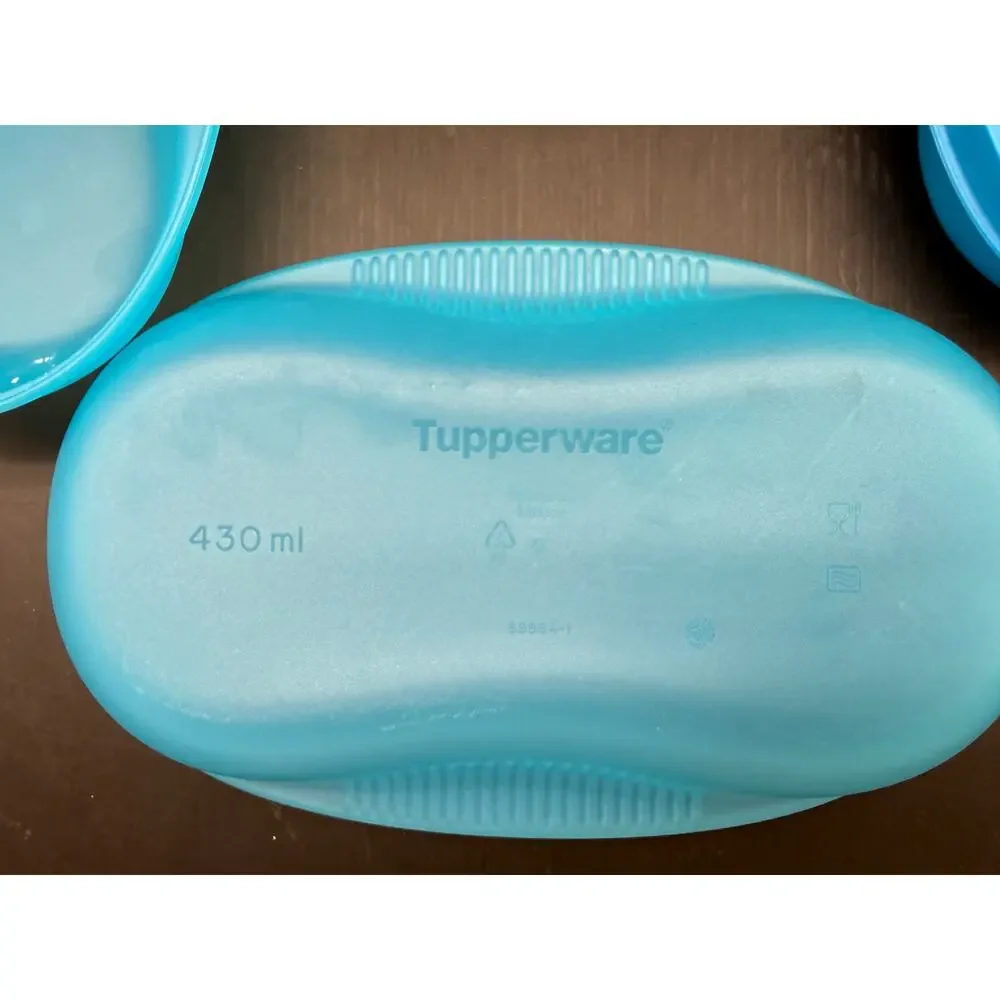 Blue Tupperware Microwave Breakfast Egg Omelet Maker